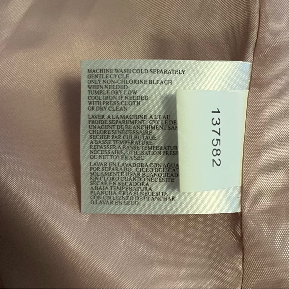 Michael Kors Dusty Pale Pink Raincoat Jacket Windbreaker. Size medium. - Picture 11 of 12